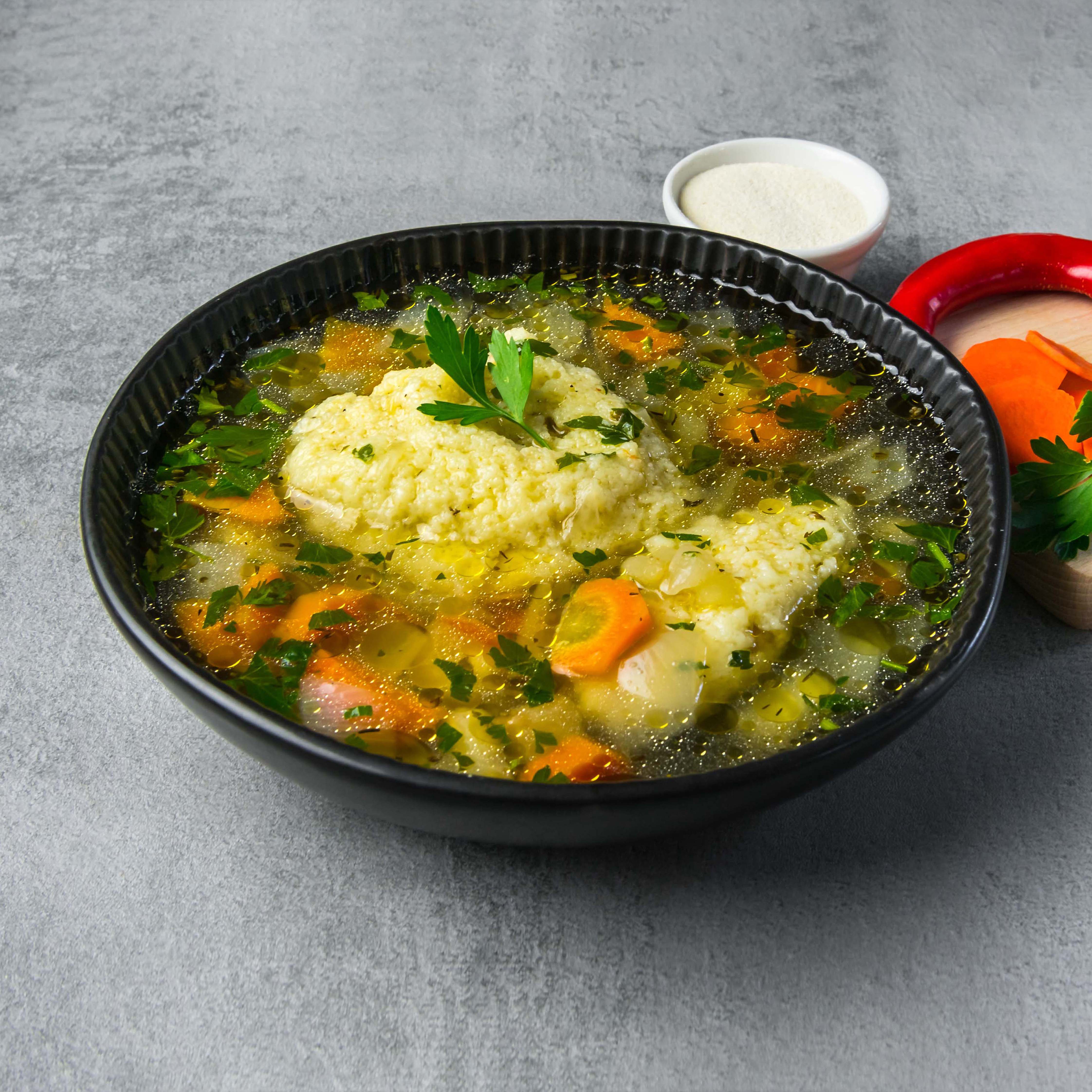 Supa de legume cu galusti de gris